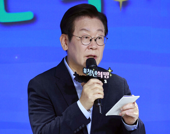 이재명 대통령 “청년세대는 피해계층…...