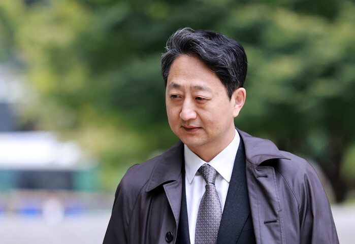 “말리지 못한 총리 vs 따진 부총리...