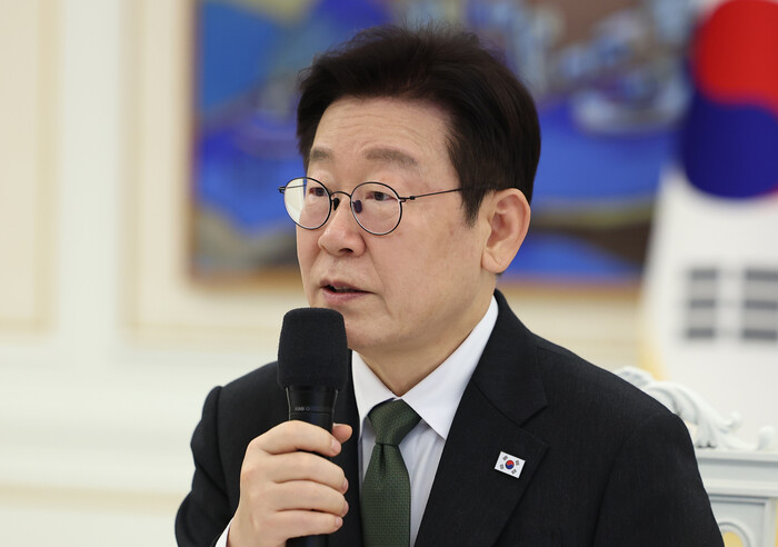 李대통령, 새벽 SNS로 부동산 경고...