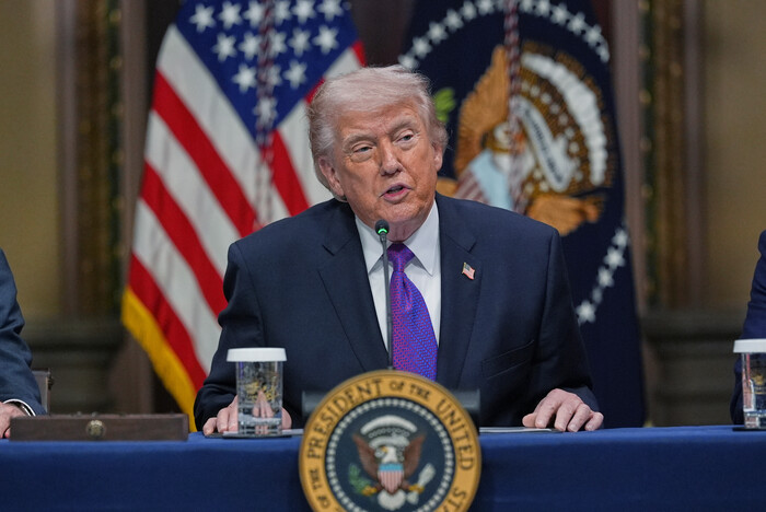 트럼프 “하메네이 아들 경량급”…이란...