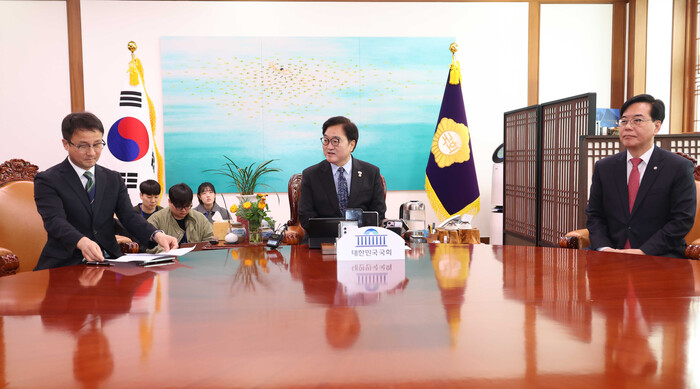 개헌 승부수 띄운 우원식…국힘 106...