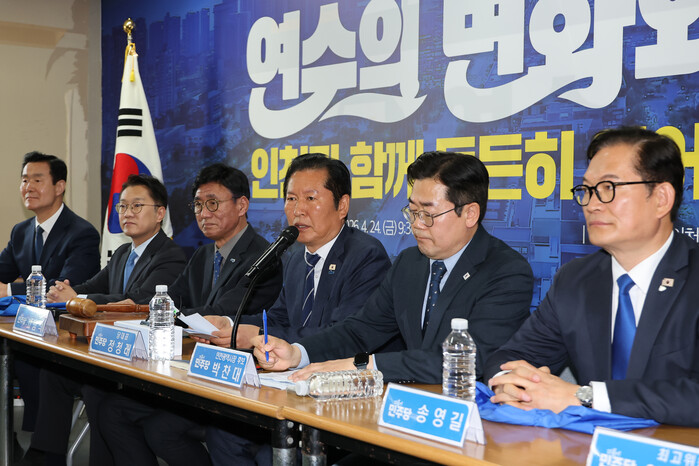 정청래, 인천서 ‘원팀’ 강조…“코스...