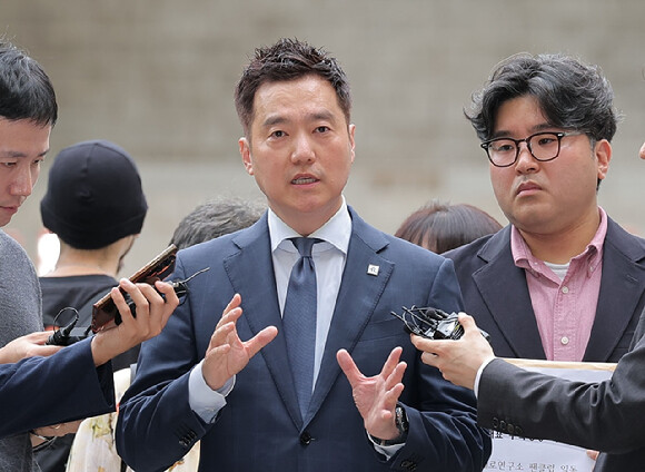 ‘김수현 명예훼손’ 가세연 김세의 구...