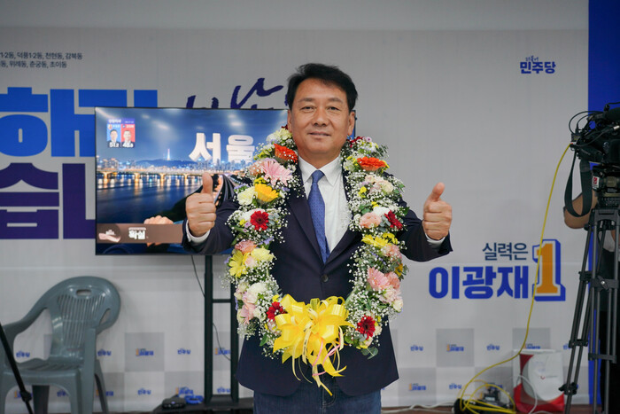 이광재 귀환…1385표 차 승부 끝에...