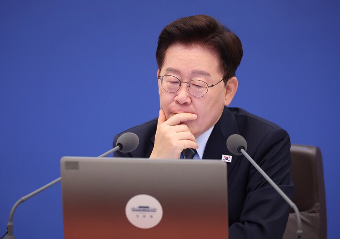 이 대통령 지지율 40% ‘취임 후 ...
