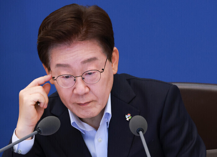 [한길리서치] 이 대통령 지지율 36...