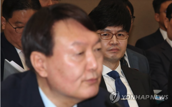 홍준표 “윤석열, 한동훈 패 죽이고 ...