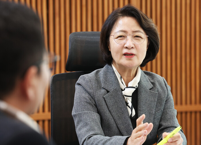 추미애 “정치적 화형 당하더라도 소방...