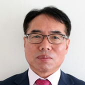 이만우 기자